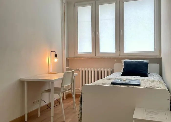 Konukevi Halby Walicow 20 Varşova